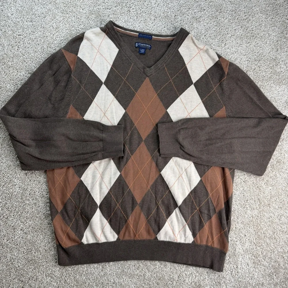 Stafford Signature Sweater Mens XL Brown Argyle Tight Knit V Neck Pullover